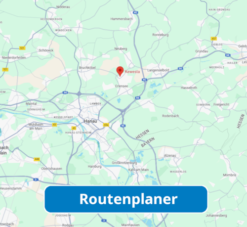 Screenshot eines Google Maps-Ausschnitts mit dem Standort der Kewesta GmbH hervorgehoben. Unten in der Mitte ist ein Button mit der Aufschrift „Routenplaner“ zu sehen. Beim Anklicken des gesamten Bildes öffnet sich die Google-Maps-Seite mit der Route zu Kewesta.